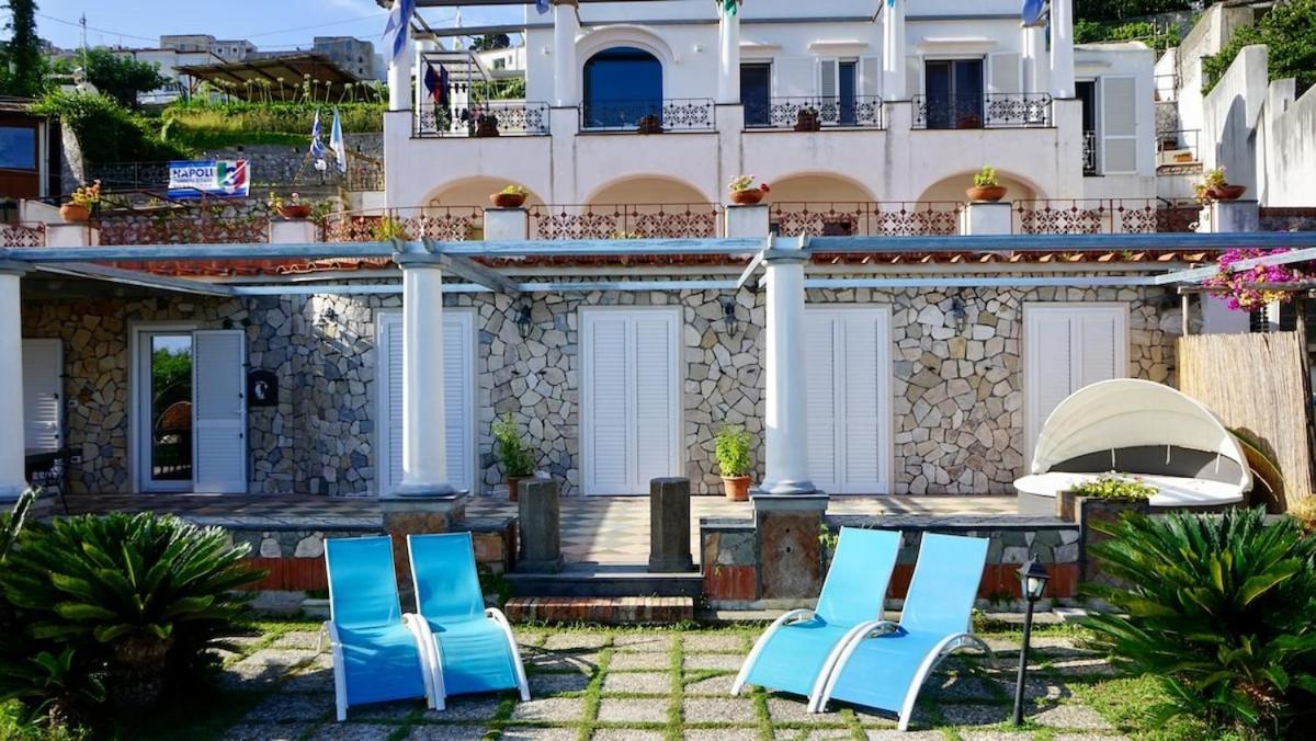 Vila Amalu Piscina E Giardino *